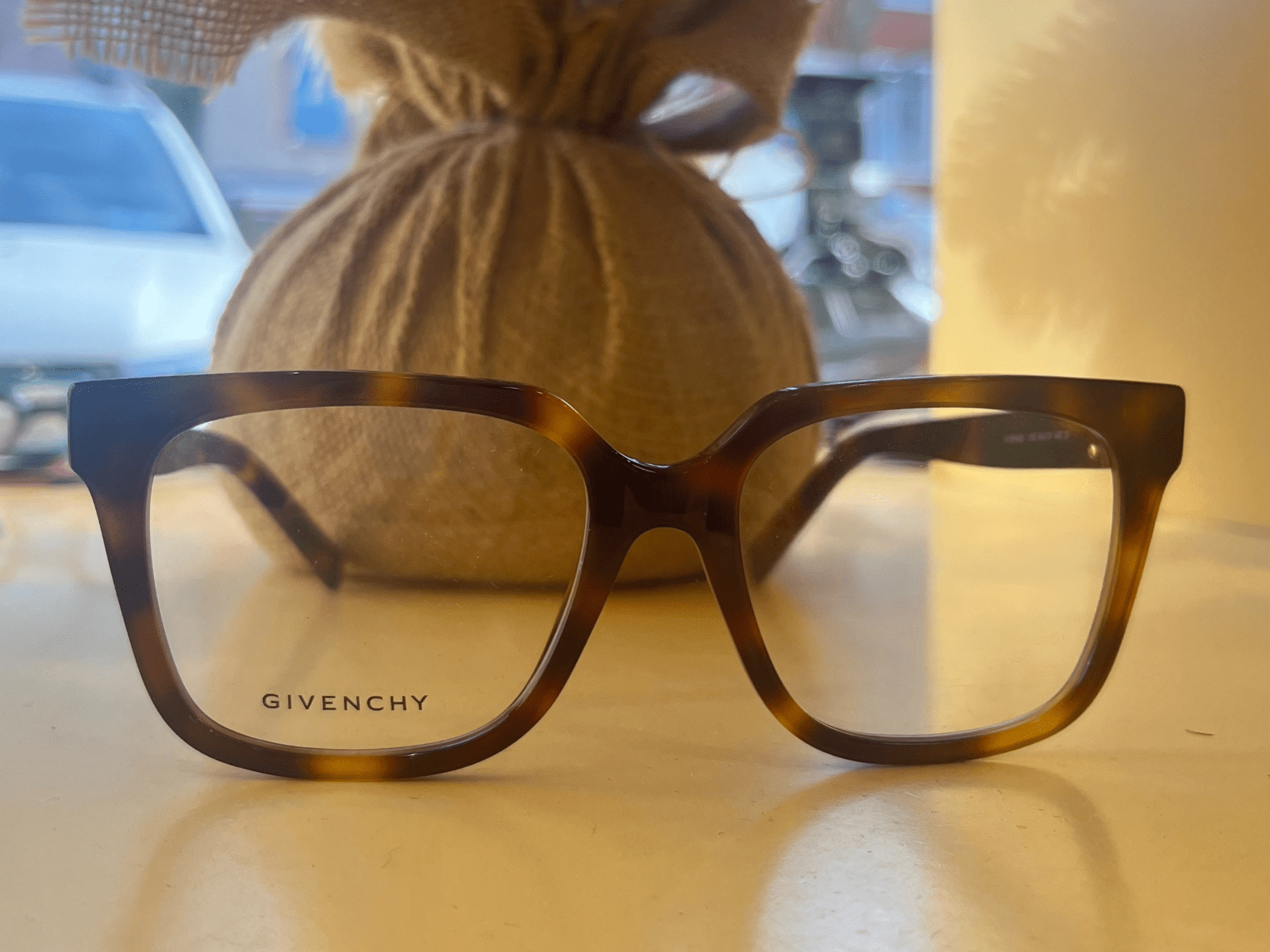 Monture de vue Givenchy femme marron et dorée - Optique Cayret, Minimes